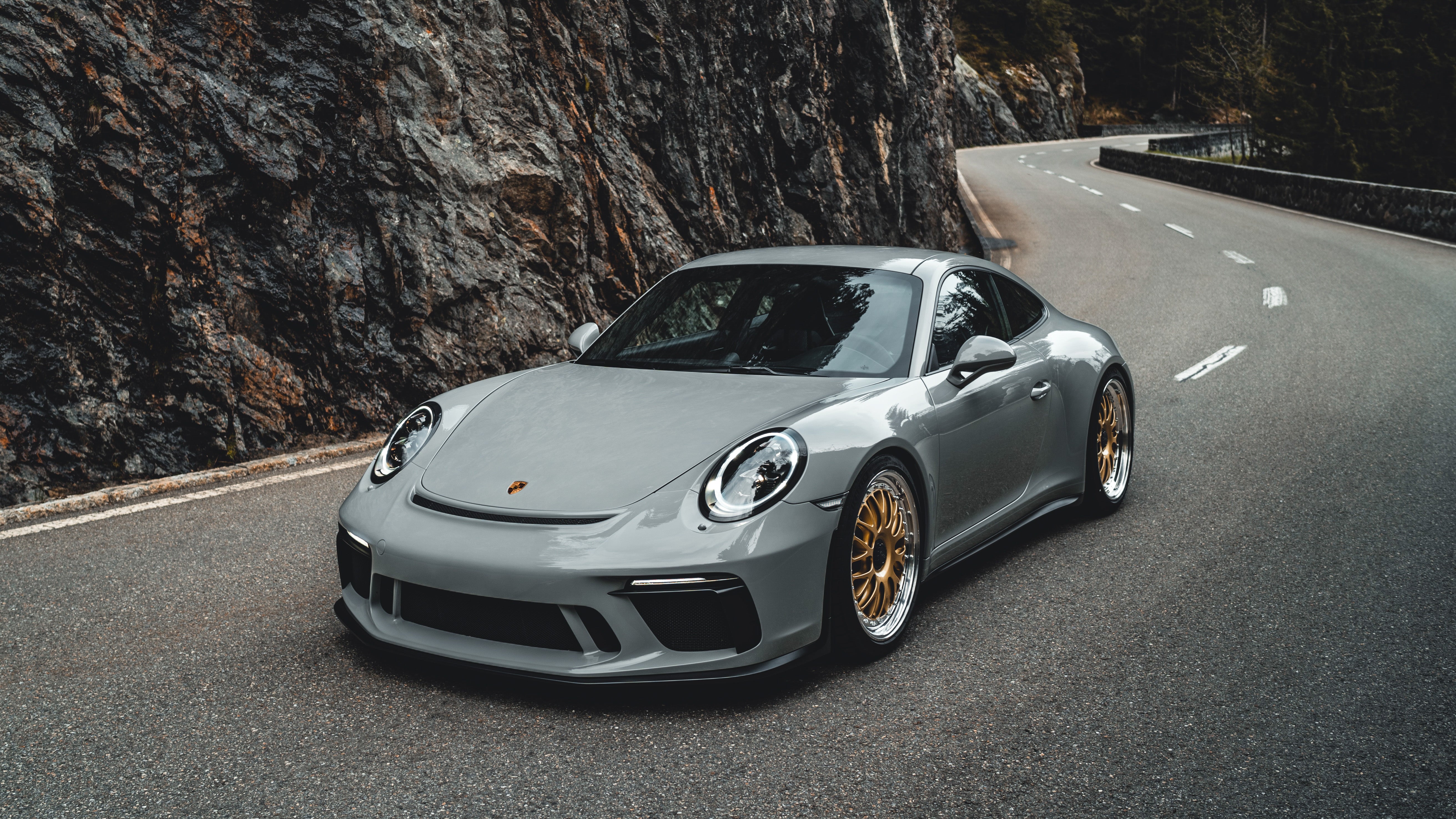 Porsche GT3 Touring Mountain Run